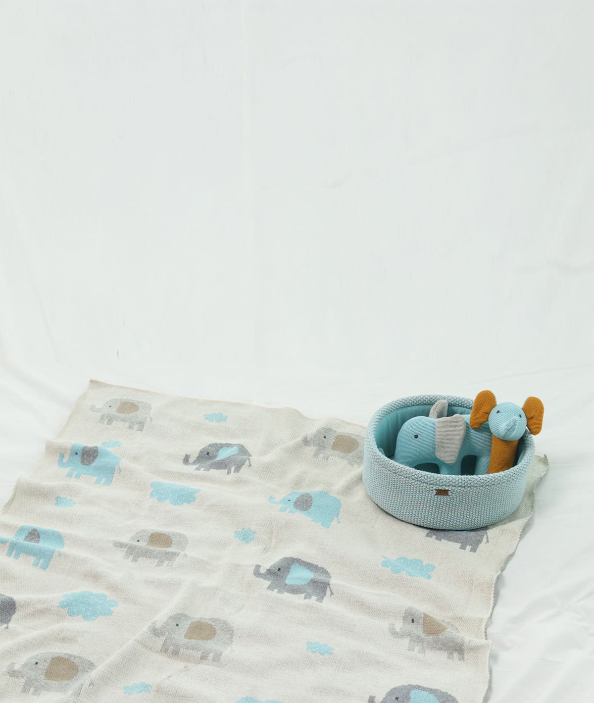 Ele Gift Basket  (Set of 4 pcs - Storage Basket, Knitted Baby Blanket, Soft Toy, and Rattle)