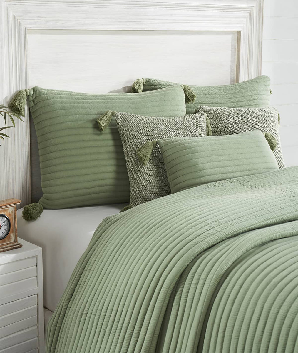 Waseme Cotton Knitted King Size Bed Cover With 2 Pillow Covers And 3