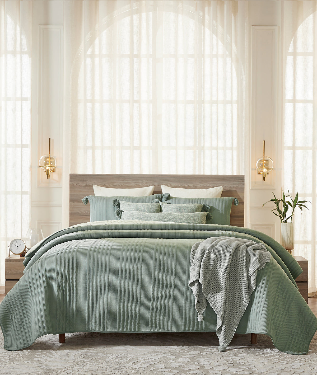 Bella Ryegrass & Silver Green 100% Cotton Knitted With Polyester Filled King Size Bed Cover With 2 Pillow Covers and 3 Cushion Covers (Set Of 6)