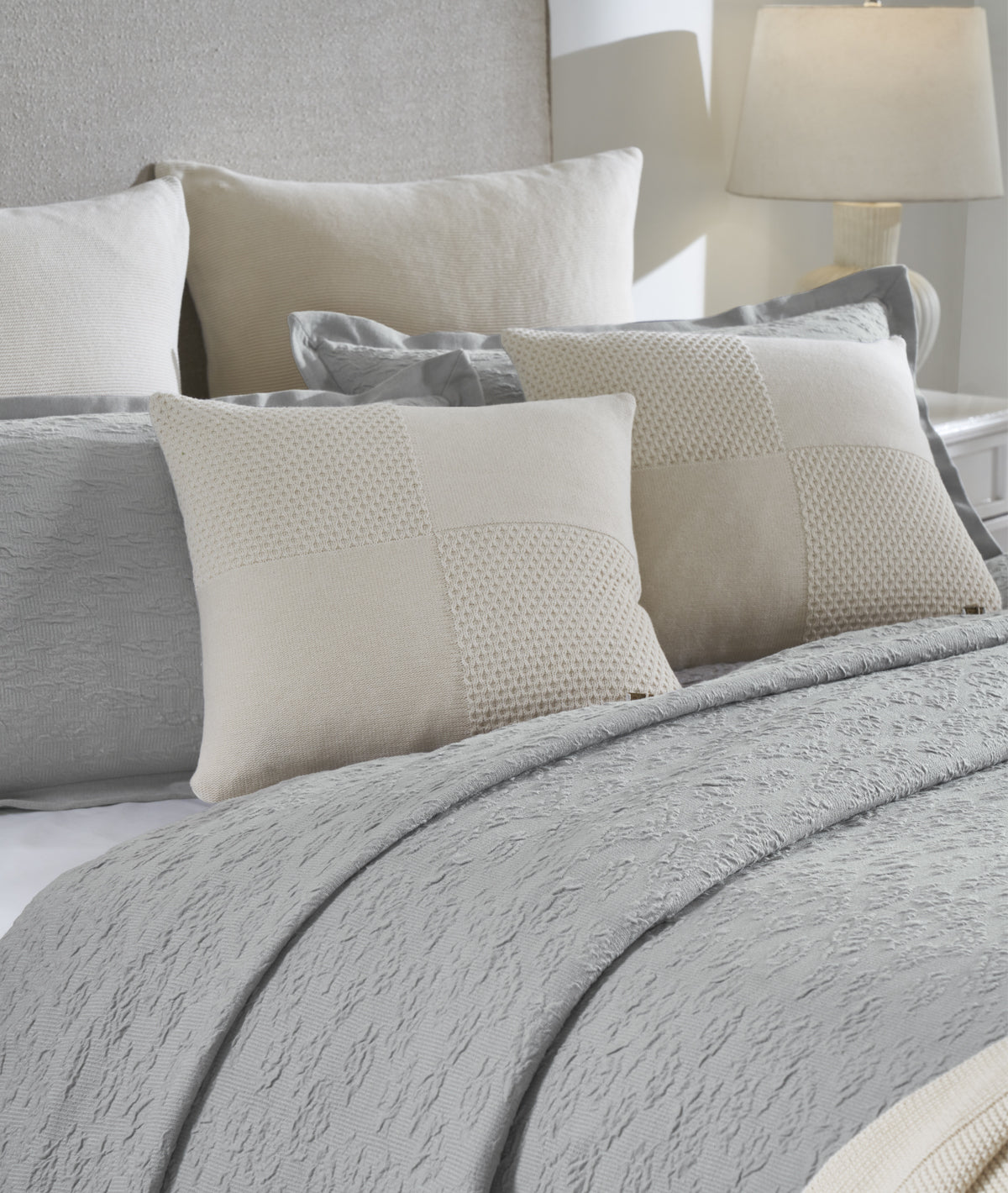 Eden Light Grey 95% Cotton 5% Spandex Knitted King Size Bed Cover With 2 Pillow Covers (Set of 3 Pcs)