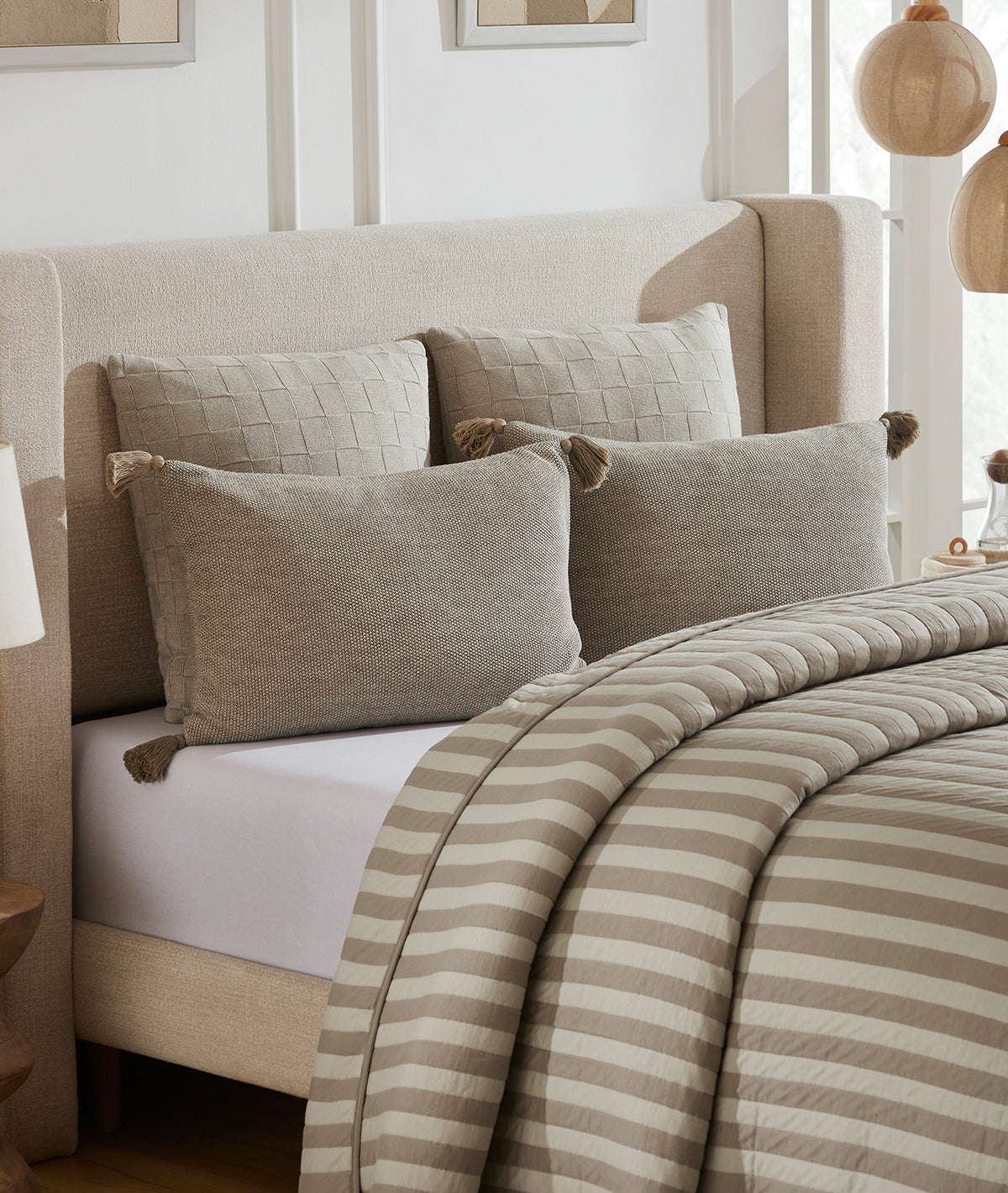 Highs & Lows Stone & Pale Whisper 100% Cotton Knitted With Polyester Filled King Size Bed Cover With 2 Pillow Covers (Set of 3Pcs)