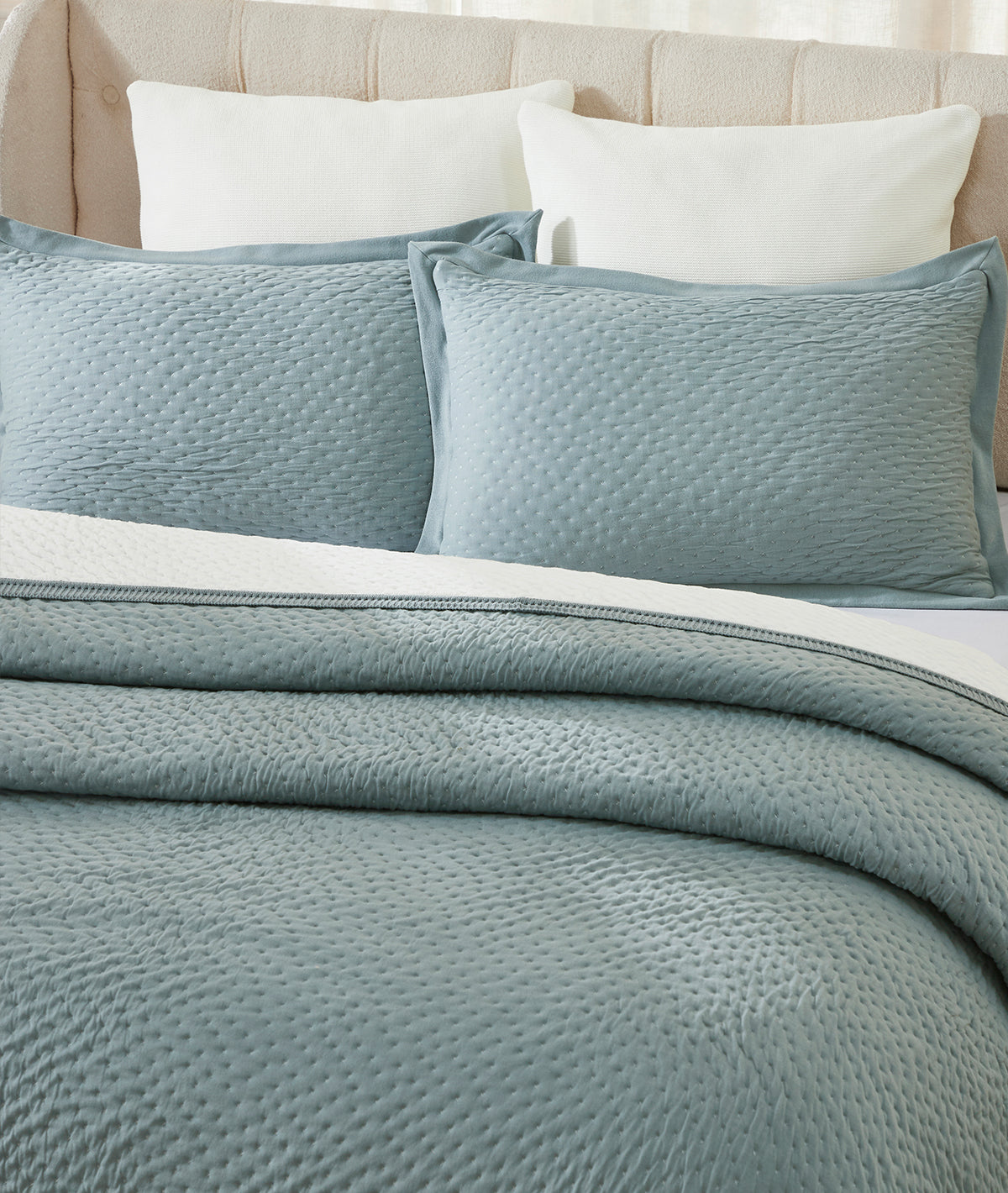 Hazel Blue Grey & Ivory 100% Cotton Knitted With Polyester Filled King Size Bed Cover With 2 Pillow Covers (Set of 3Pcs)