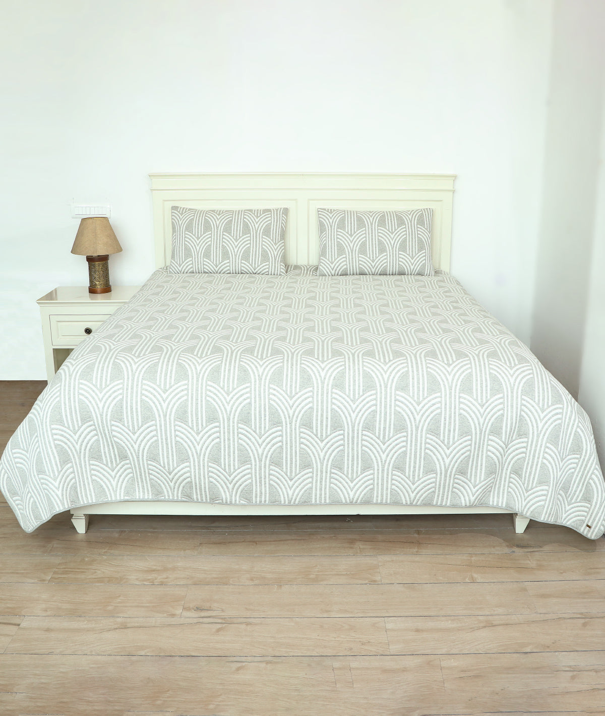 Jaya Vanila Grey Melange & Natural 100% Cotton Knitted With Polyester Filled King Size Bed Cover With 2 Pillow Covers (Set of 3Pcs)