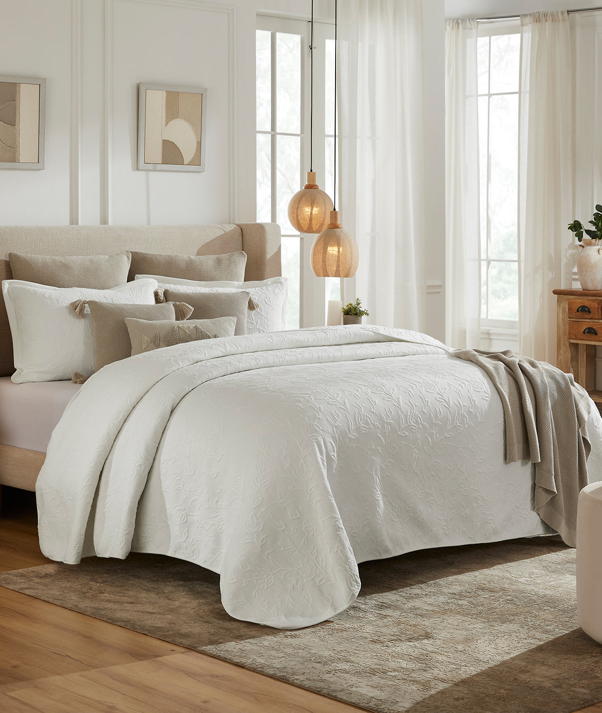 Leila Ivory 100% Cotton Knitted With Polyester Filled King Size Bed Cover With 2 Pillow Covers (Set of 3Pcs)