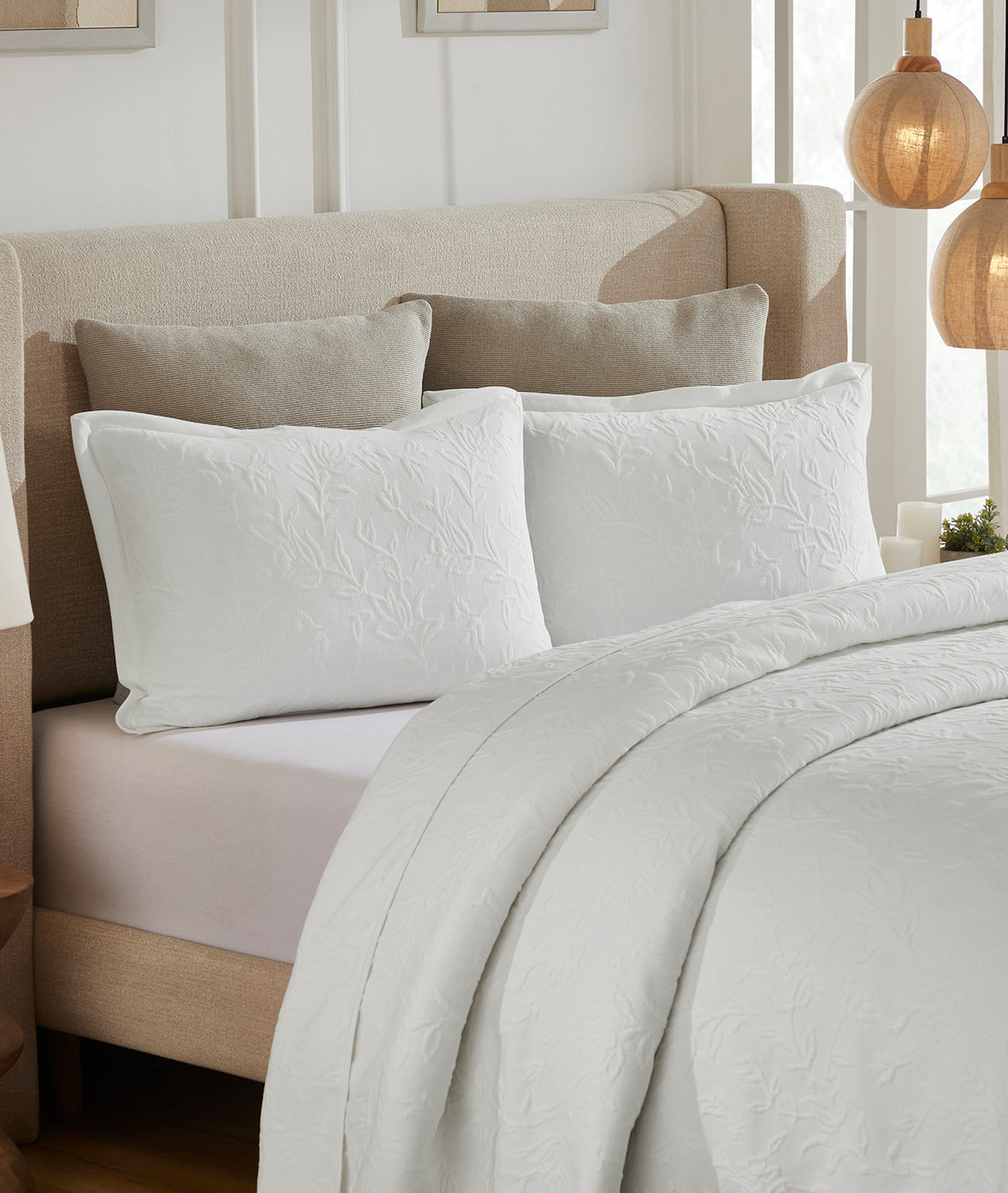 Leila Ivory 100% Cotton Knitted With Polyester Filled King Size Bed Cover With 2 Pillow Covers (Set of 3Pcs)
