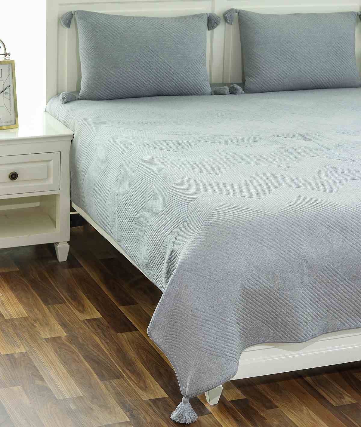 Bed cover Online