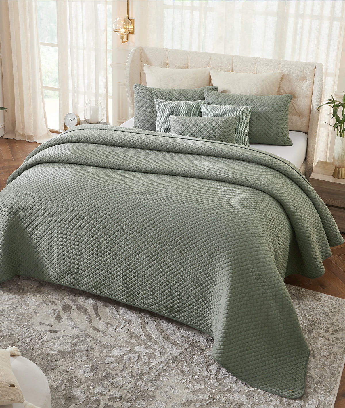 Vivian Fossil 100% Cotton Knitted With Polyester Filled King Size Bed Cover With 2 Pillow Covers And 3 Cushion Covers (Set Of 6)