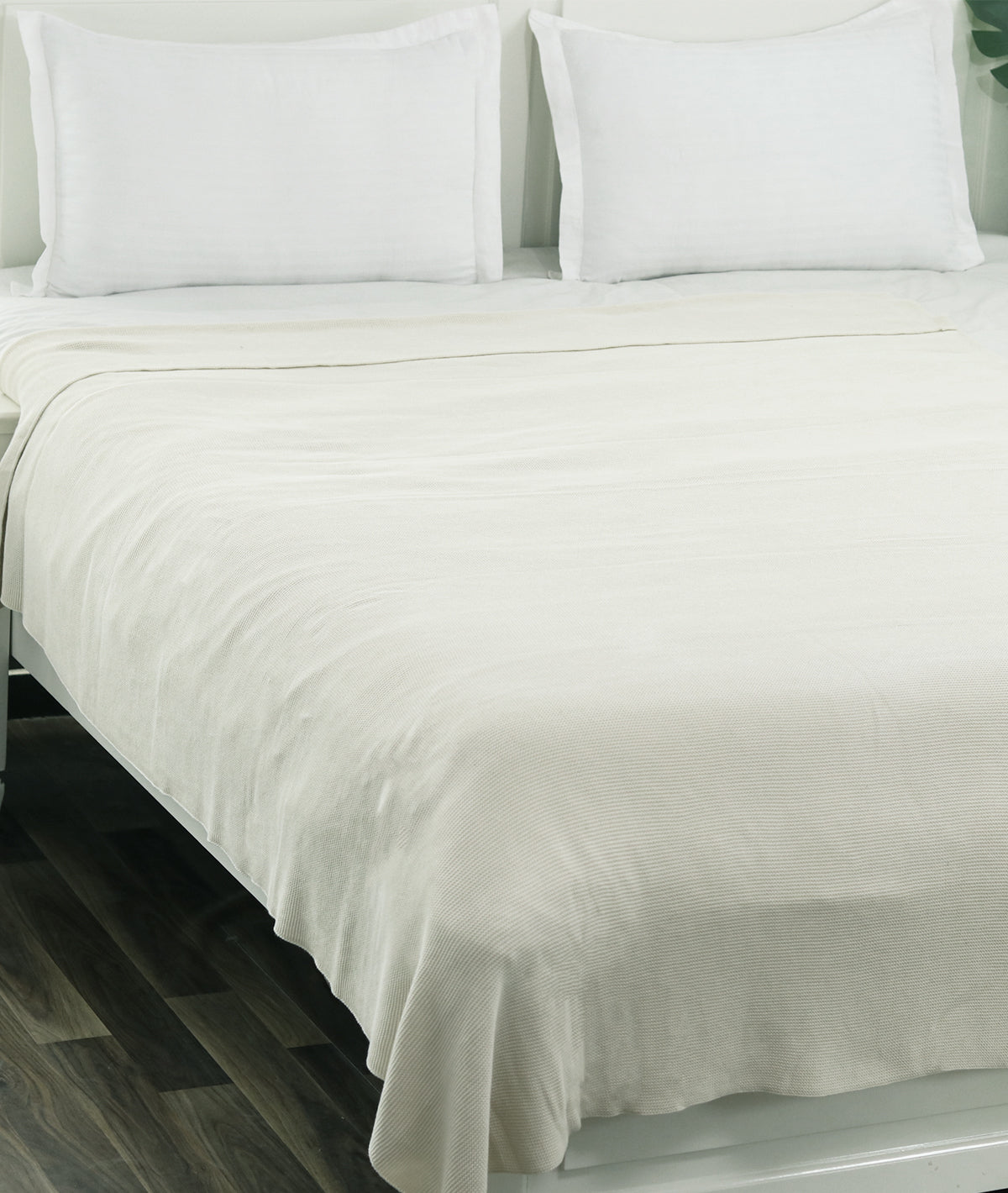 Transfer Knit Cotton Knitted AC blanket / Dohar for Round the Year Use in Natural Color  (152 cm x 228 cm)