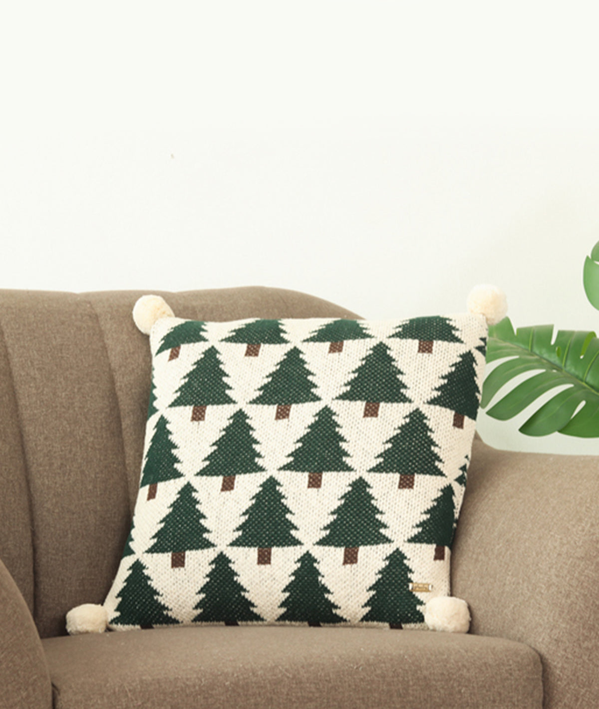 X-Mas Tree Cotton Knitted Decorative Natural & Green Color 16 x 16 Inches Cushion Cover