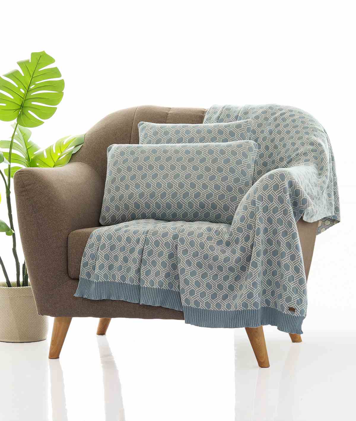 throw and cushion cover set