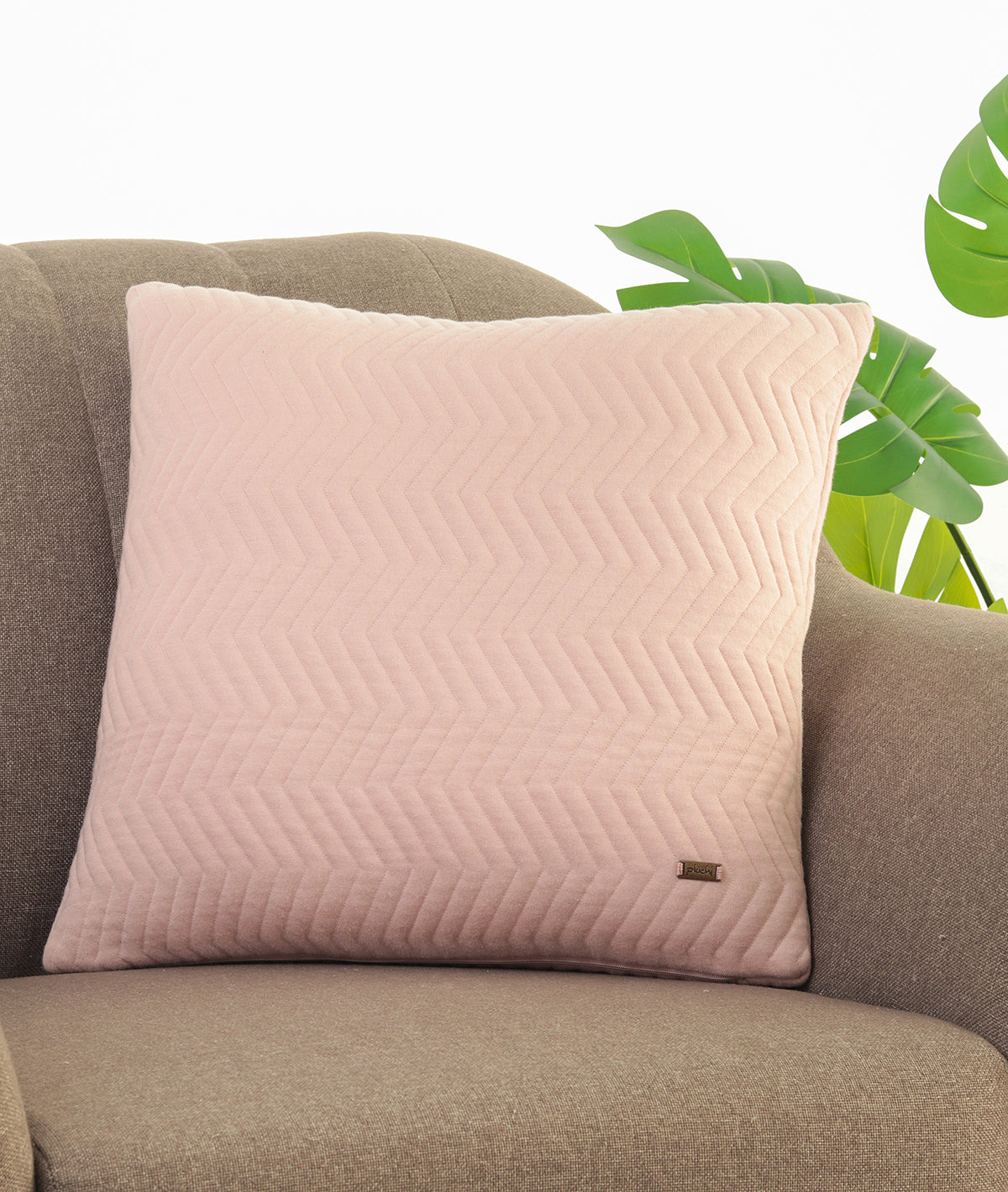 Zig Zag Cameo Pink & Natural Cotton Knitted Quilted Decorative 18 X 18 Inches Cushion Cover