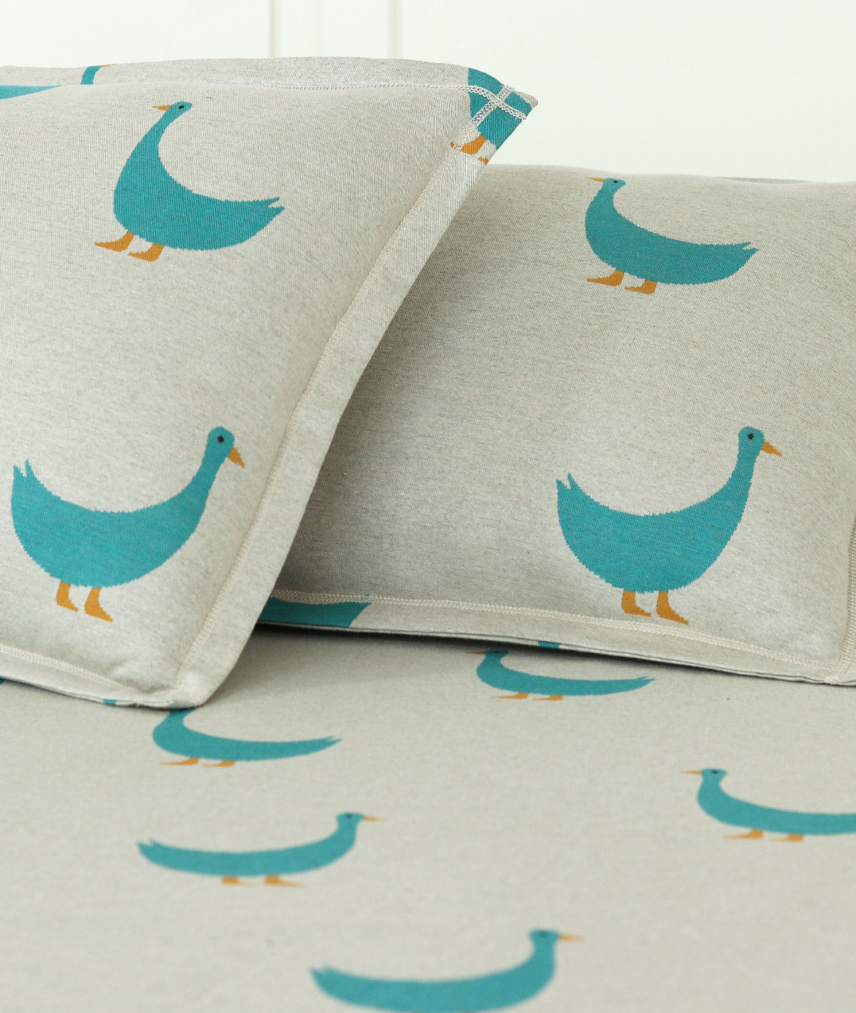 Duck Light Beige & Turquoise Cotton Knitted King Size Double Bed Fitted Sheet With 2 Pillow Covers Set