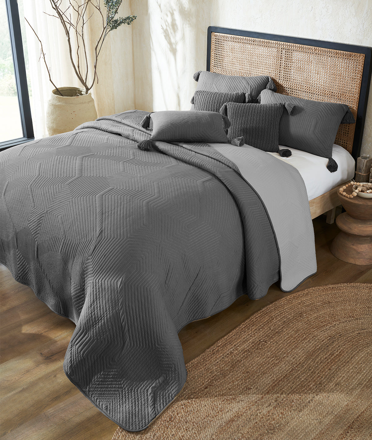 Graham Dark Grey Color 100% Cotton Knitted With Polyester Filled King Size Bed Cover With 2 Pillow Covers And 3 Cushion Covers (Set Of 6 Pcs - Polyfill Inside)