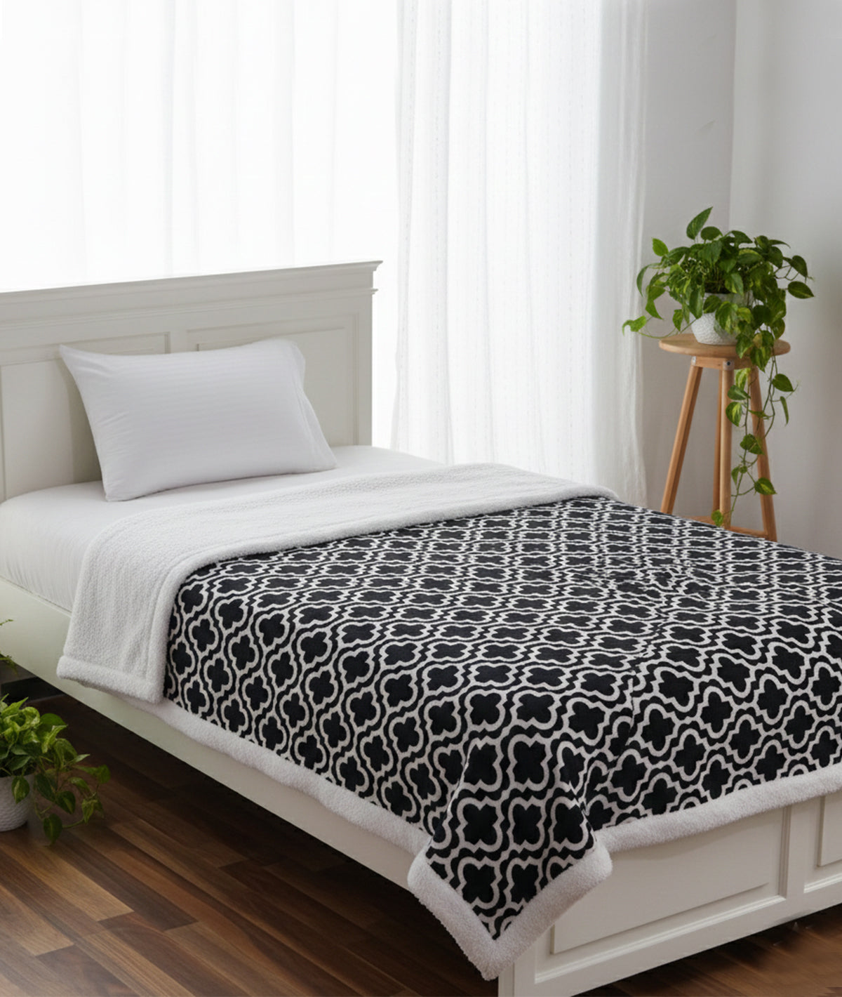 Ogee - Black & White Cotton Knitted Single Bed Blanket layered with Warm Sherpa Fabric