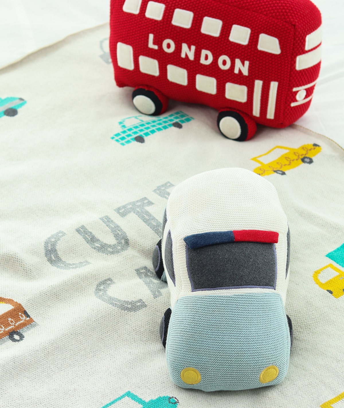 Cute Cars with Rib border- Natural & Multi Color Cotton Knitted Ac Blanket For Baby / Infant / New Born For Use In All Seasons