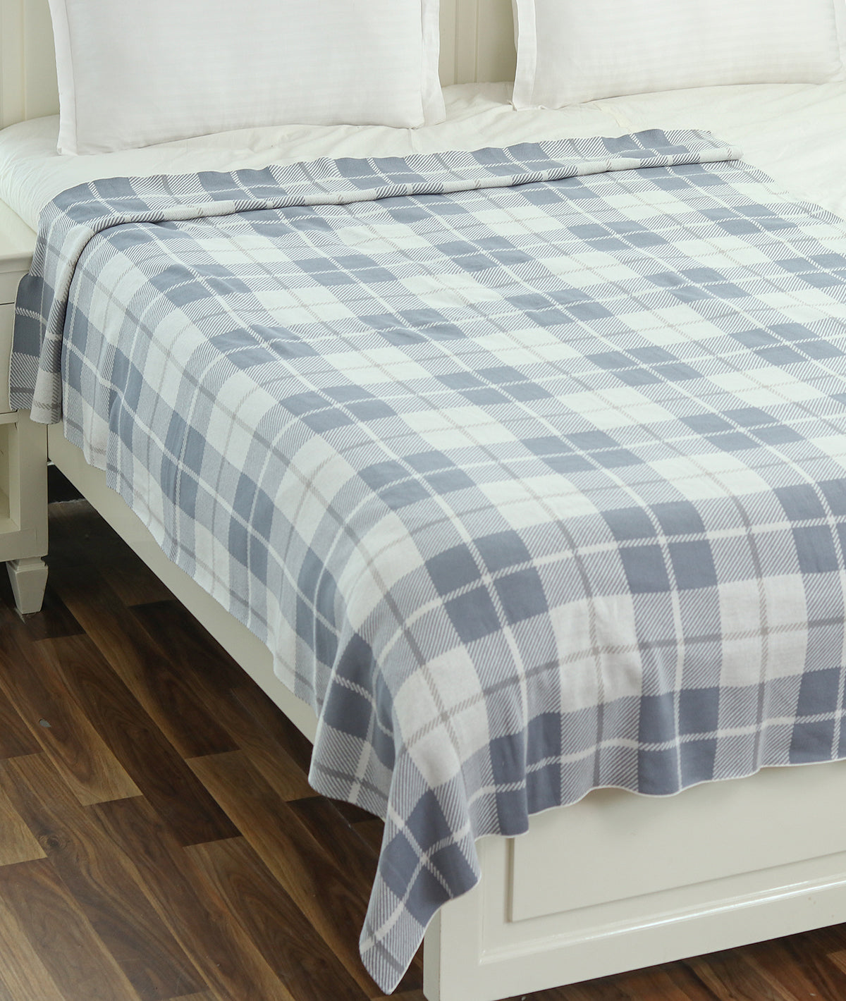 Plaid Ocean Cotton Knitted AC Blanket/ Dohar For Round of the Year use (152 cm x 228 cm)