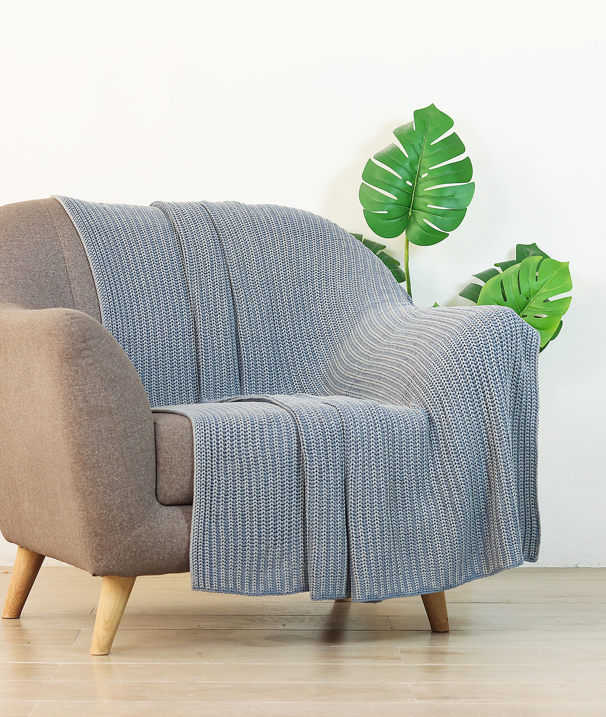 Henry Blue Grey Cotton Knitted Throw /Blanket  For Round The Year Use (125x150cm)