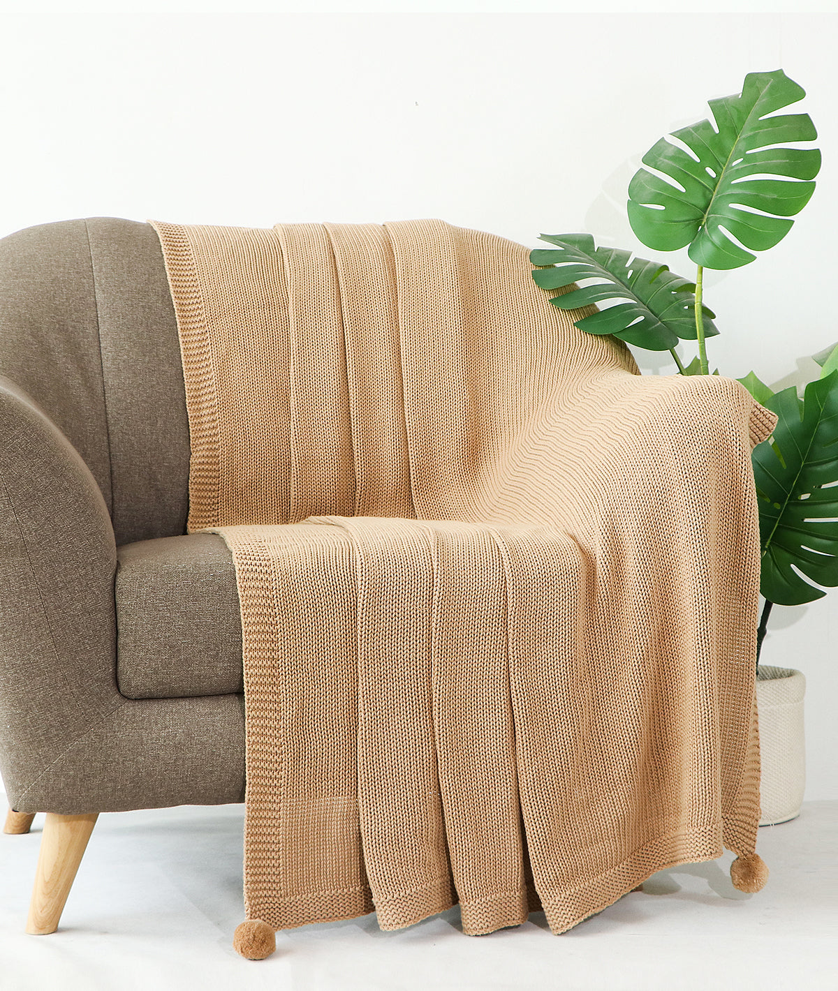Jersey Chunky Cuban Sand Cotton Knitted Throw /Blanket  For Round The Year Use (125x150cm)