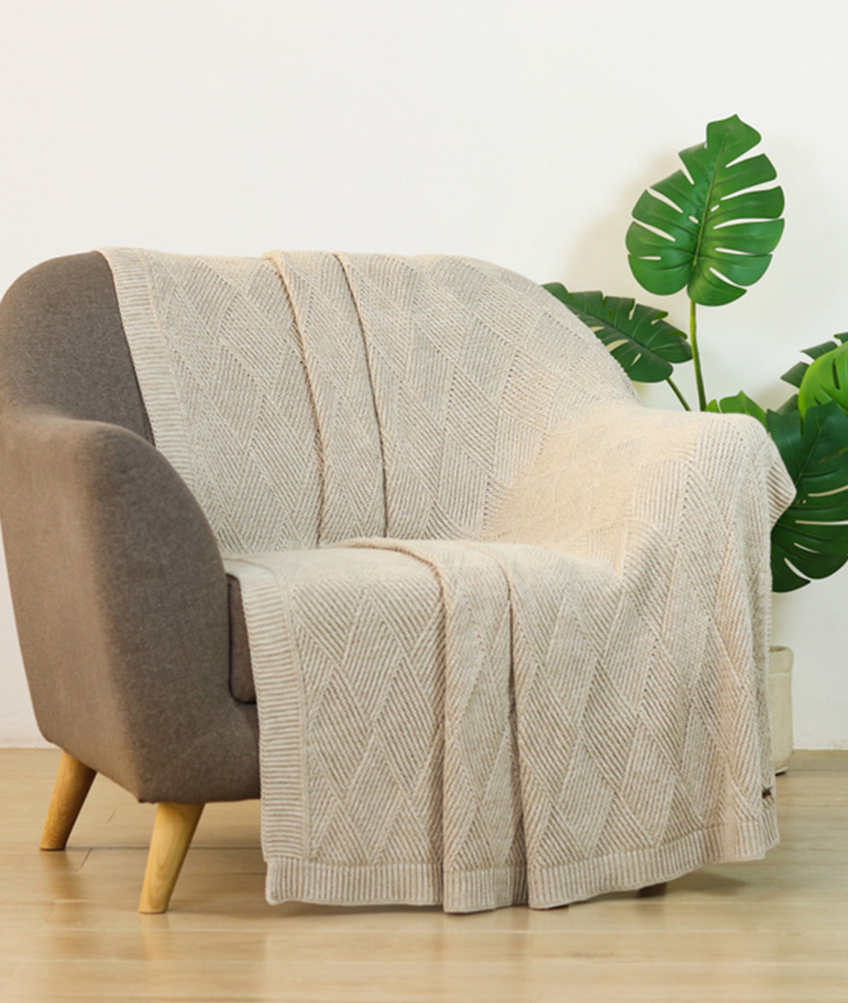 Tagus Silver Brich Cotton Knitted Throw /Blanket  For Round The Year Use (125x150cm)