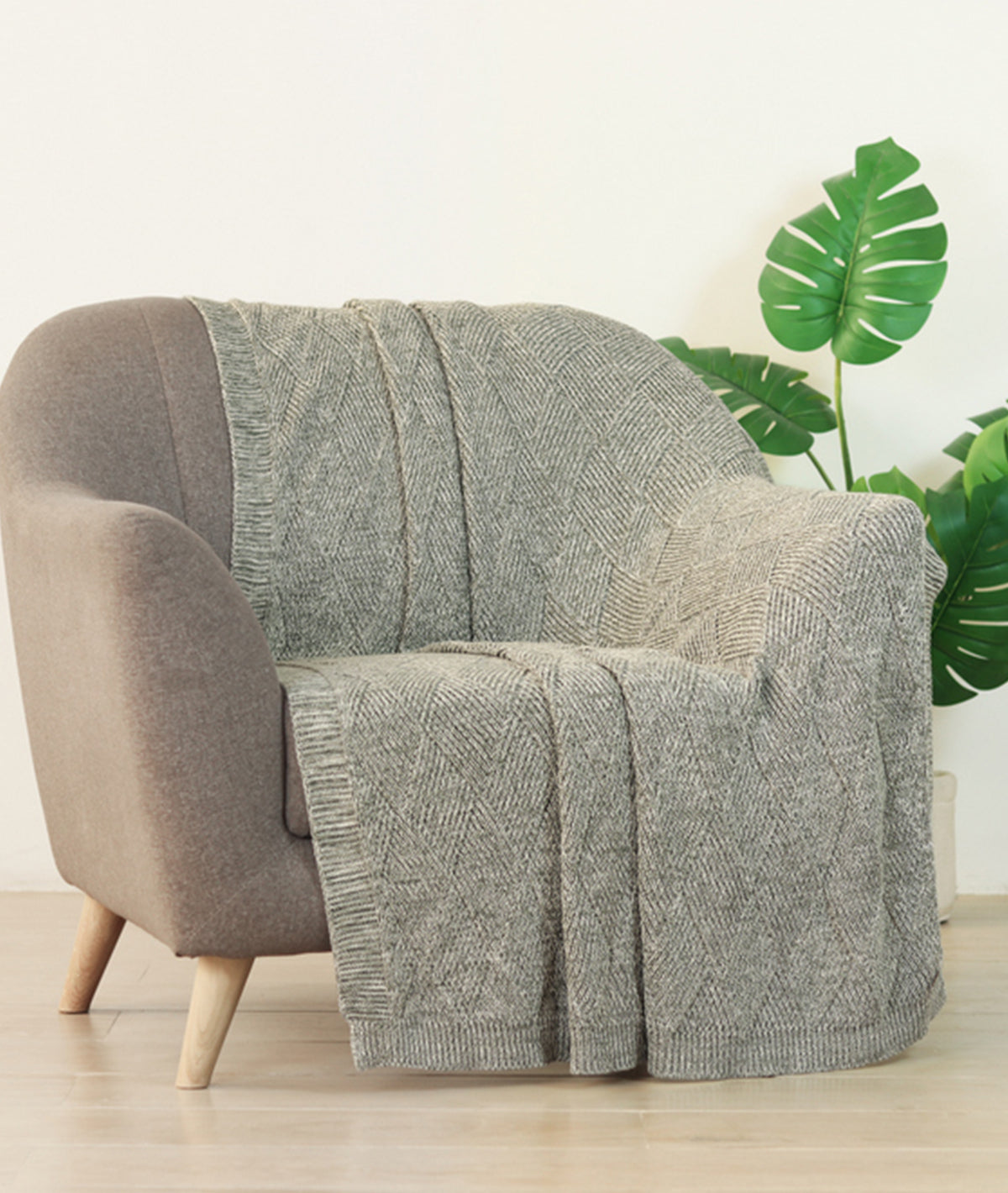 Tagus Ryegrass Cotton Knitted Throw /Blanket  For Round The Year Use (125x150cm)