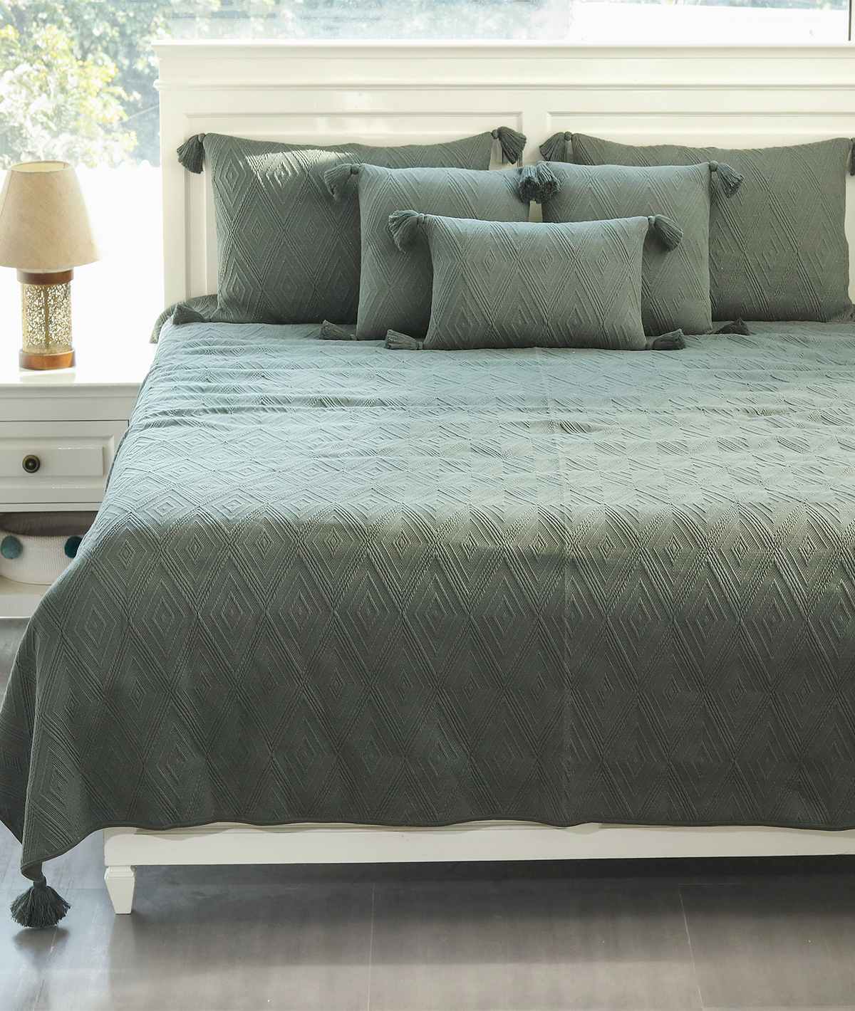 Cotton Knitted King Size Bed Cover
