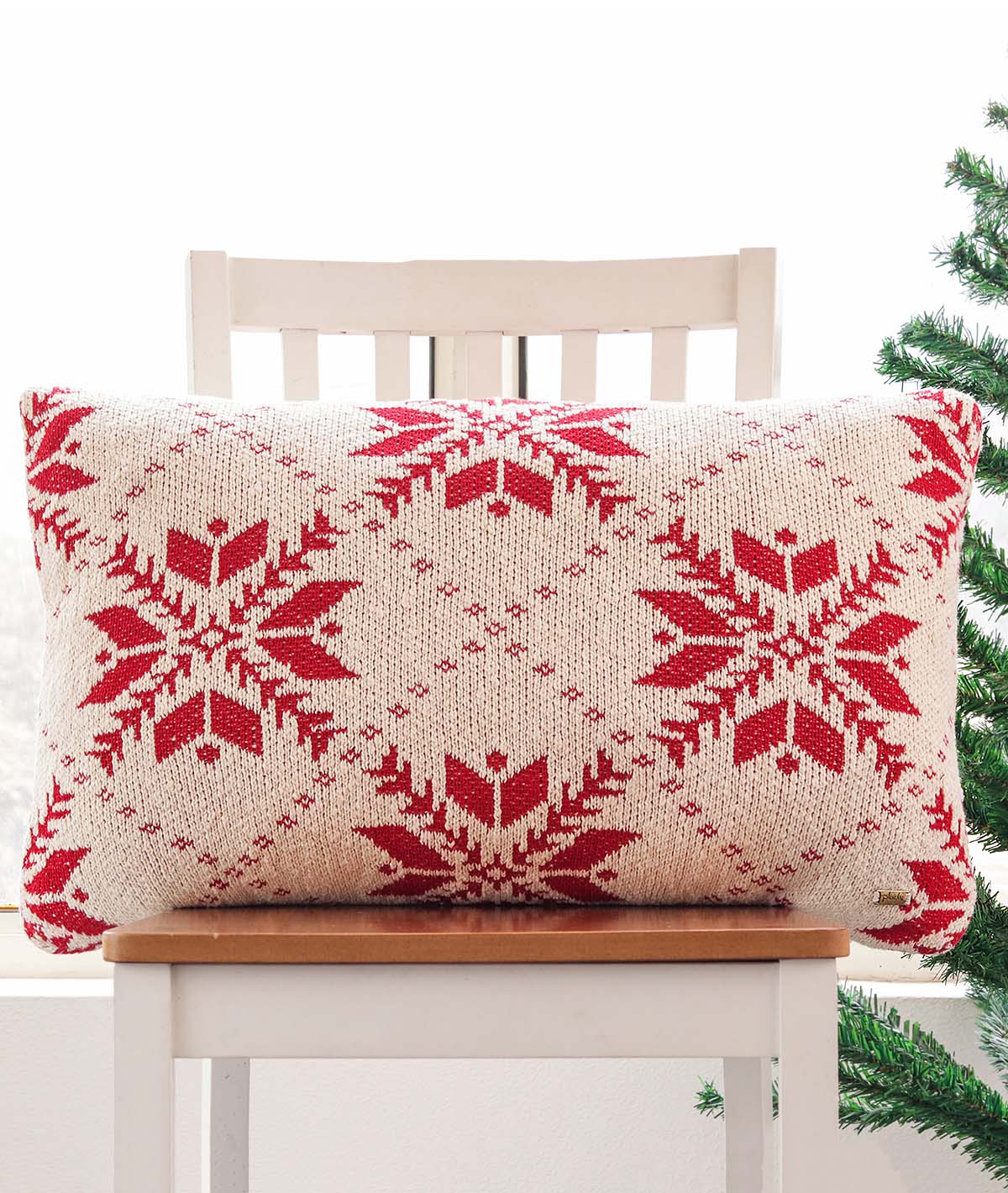 Snowflakes Cotton Knitted Decorative Natural & Red Color 16 x 24 Inches Pillow Covers