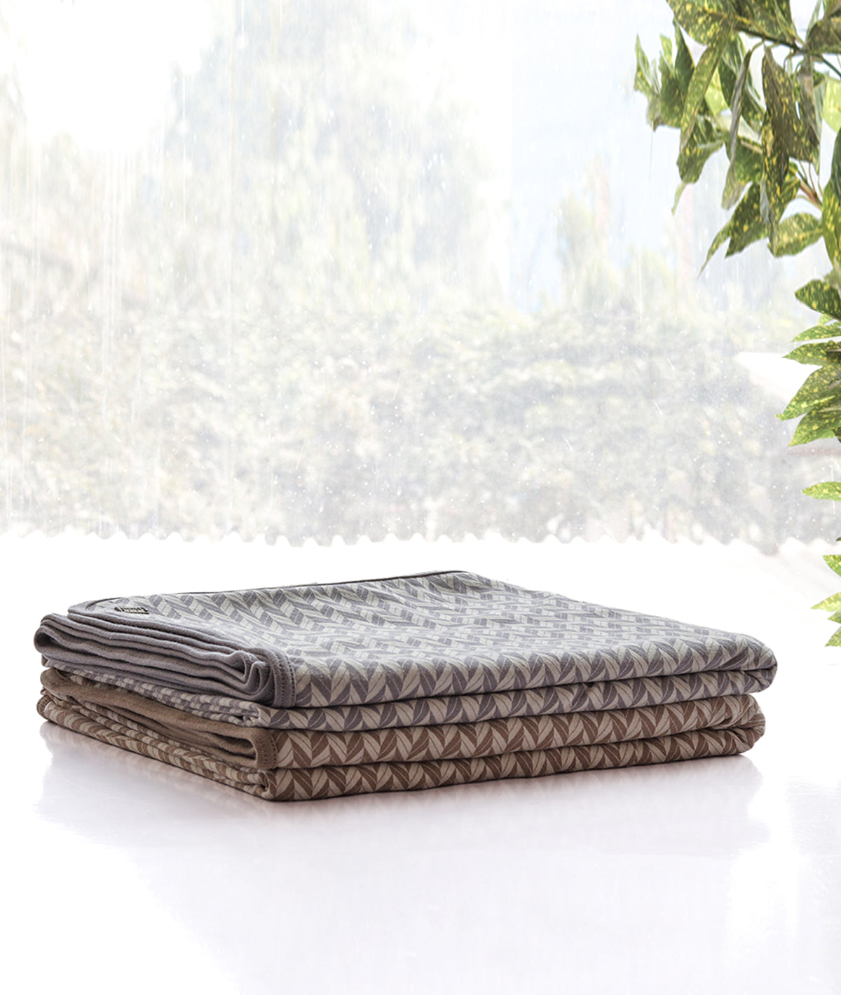 Eleanor Cotton Knitted Single Bed  Ac Blanket / Dohar For Round The Year Use (Set of 2 Pcs) (Light Grey & Natural)
